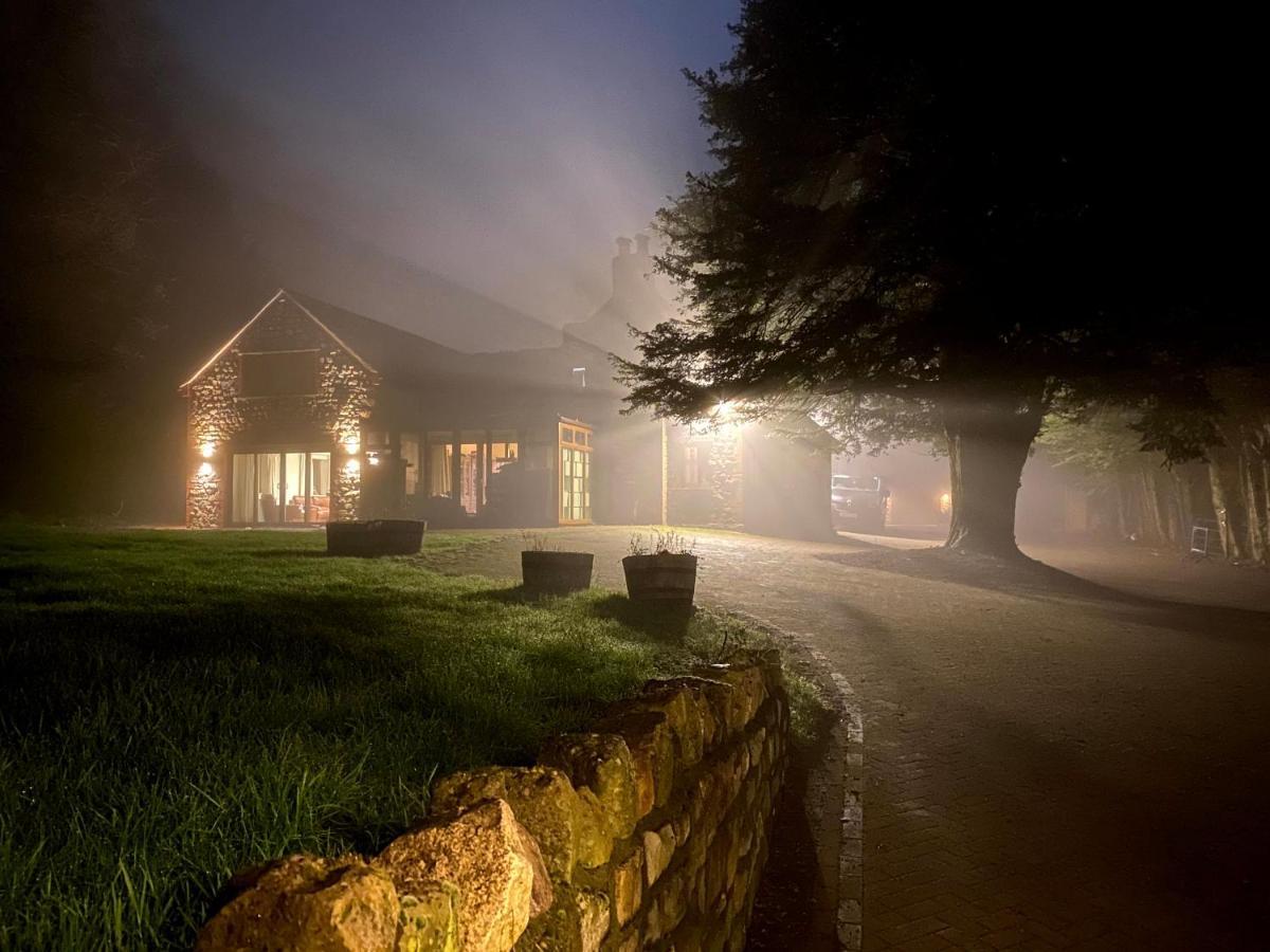 Acorns Old Farm Hotel Felton  Bagian luar foto
