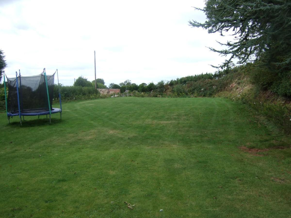 Acorns Old Farm Hotel Felton  Bagian luar foto